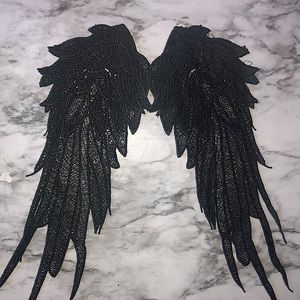 Wearable small goth wings